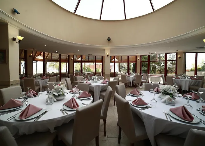 Hotel Patalya Lakeside