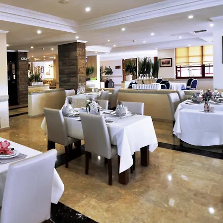 מלון Patalya Lakeside 4*