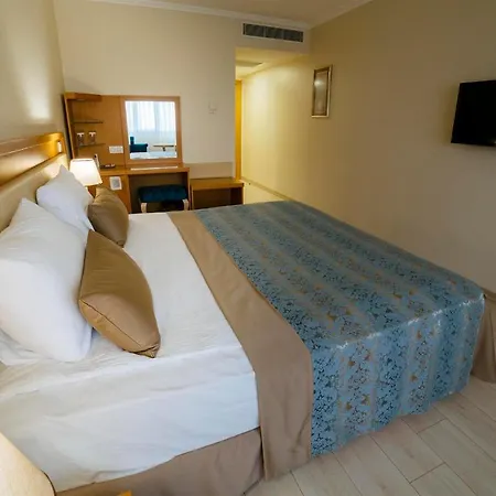 Hotel Patalya Lakeside