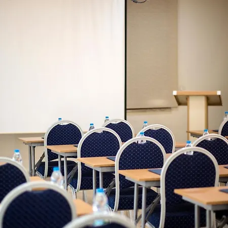 Patalya Lakeside מלון