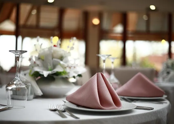 Szálloda Patalya Lakeside