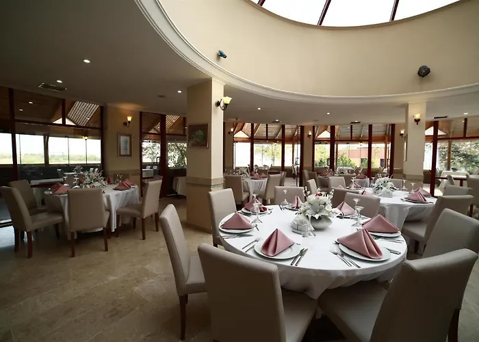 Patalya Lakeside Otel